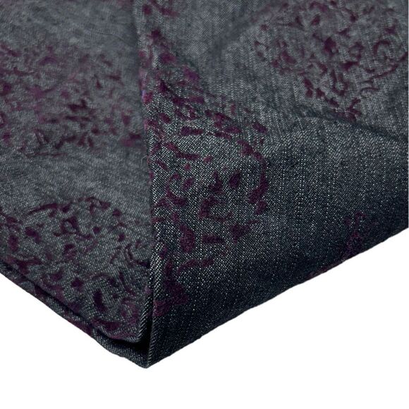 Selena Gomez Dream Out Loud Black Skinny Jeans Purple Felt Accent Pattern Punk - Picture 8 of 10